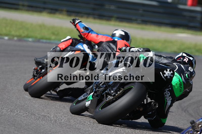 /Archiv-2022/35 05.07.2022 Speer Racing ADR/Gruppe rot/backside